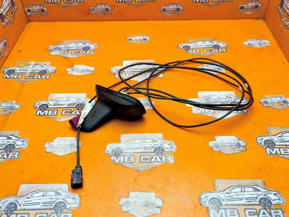 Антенна MERCEDES-BENZ C-класс W204/S204 (2006 - 2011) фото 1 &mdash; Разборка Мерседес