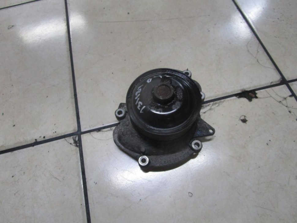 Помпа MERCEDES-BENZ E-класс W211/S211 рестайлинг (2006 - 2009) фото 1 — Разборка Мерседес