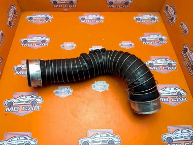 Патрубок интеркулера MERCEDES-BENZ C-класс W203/S203/CL203 рестайлинг (2004 - 2008) — Разборка Мерседес
