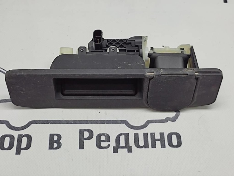Ручка открытия багажника MERCEDES-BENZ C-класс W205/S205/C205/A205 (2014 - 2018) фото 1 — Разборка Мерседес