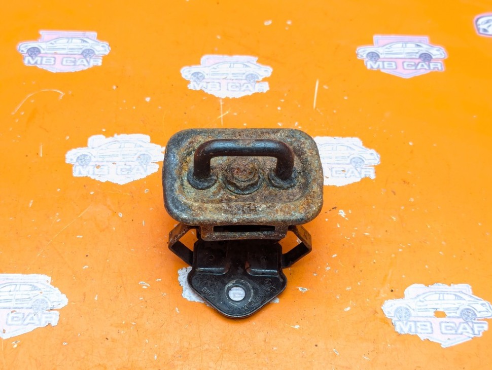 Петля капота MERCEDES-BENZ S-класс W221 рестайлинг (2009 - 2013) фото 1 &mdash; Разборка Мерседес