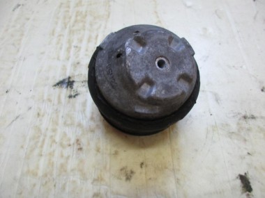 Опора двигателя MERCEDES-BENZ CLK-класс C209/W209 рестайлинг (2005 - 2010) — Разборка Мерседес