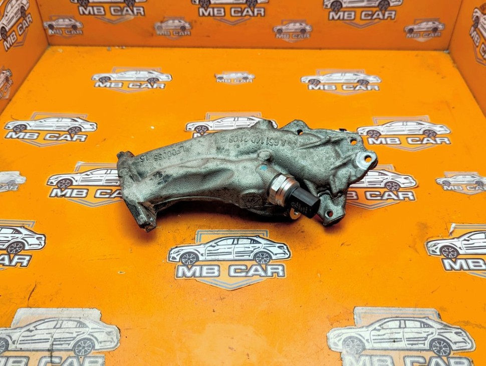 Трубка клапана ЕГР MERCEDES-BENZ E-класс W212/S212/C207/A207 рестайлинг (2013 - 2016) фото 1 &mdash; Разборка Мерседес