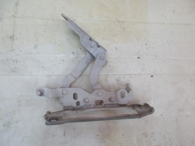 Петля капота MERCEDES-BENZ C-класс W204/S204/С204 рестайлинг (2011 - 2015) — Разборка Мерседес