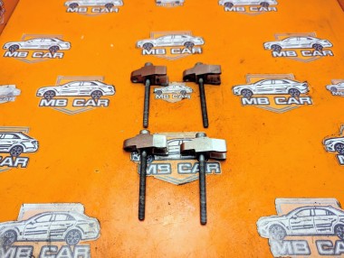 Кронштейн крепления форсунок MERCEDES-BENZ E-класс W210/S210 (1995 - 1999) &mdash; Разборка Мерседес