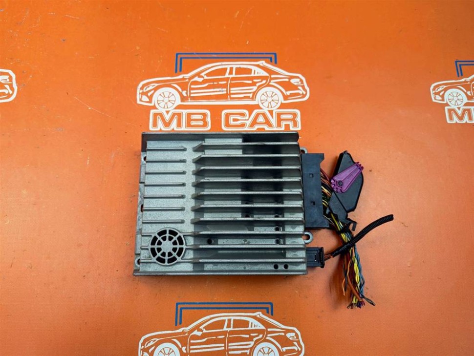 Усилитель звука MERCEDES-BENZ R-класс W251 рестайлинг 2 (2010 - 2017) фото 1 — Разборка Мерседес