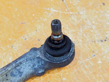 Рычаг передний нижний левый MERCEDES-BENZ C-класс W204/S204 (2006 - 2011) — Разборка Мерседес