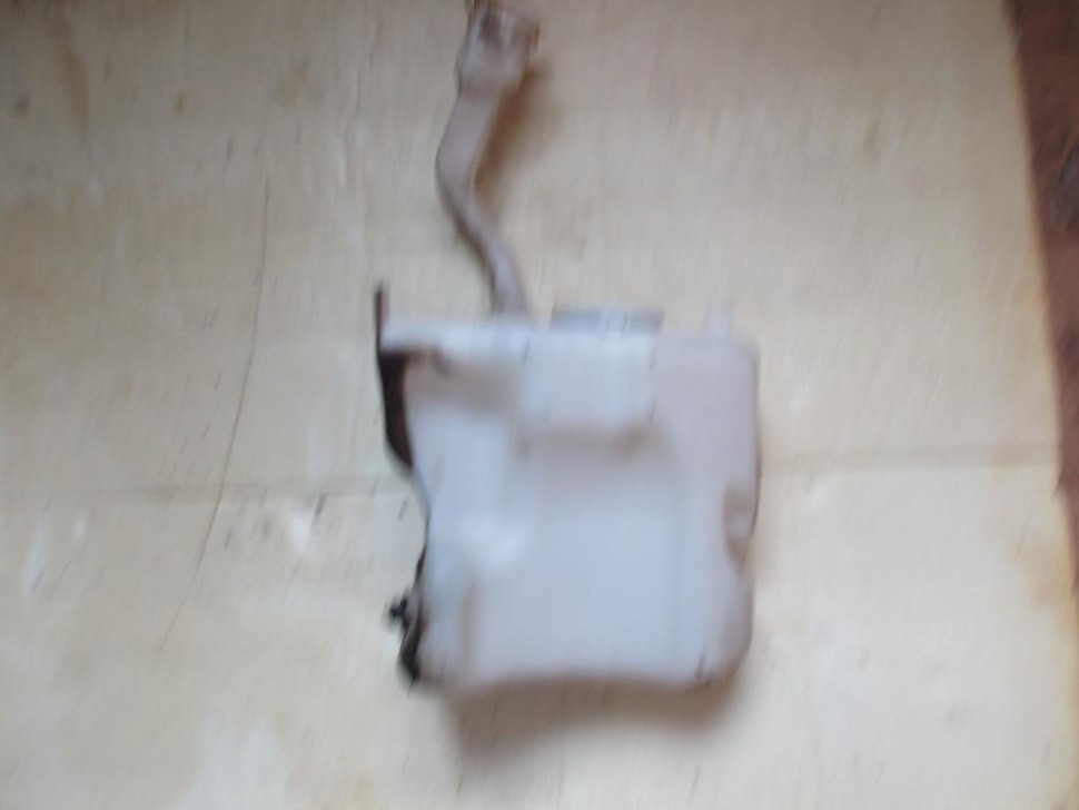 Бачок омывателя MERCEDES-BENZ CLK-класс C209/W209 (2002 - 2005) фото 1 — Разборка Мерседес