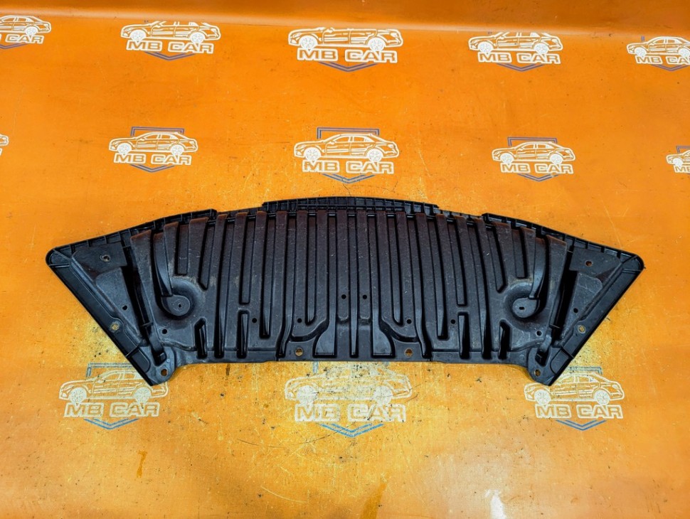 Защита бампера MERCEDES-BENZ C-класс W204/S204 (2006 - 2011) фото 1 — Разборка Мерседес
