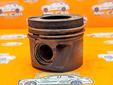 Поршень дизель MERCEDES-BENZ R-класс W251 рестайлинг 2 (2010 - 2017) — Разборка Мерседес