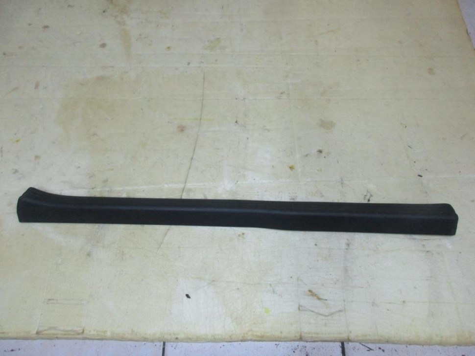 Накладка порога внутренняя MERCEDES-BENZ CLK-класс C209/W209 (2002 - 2005) фото 1 — Разборка Мерседес