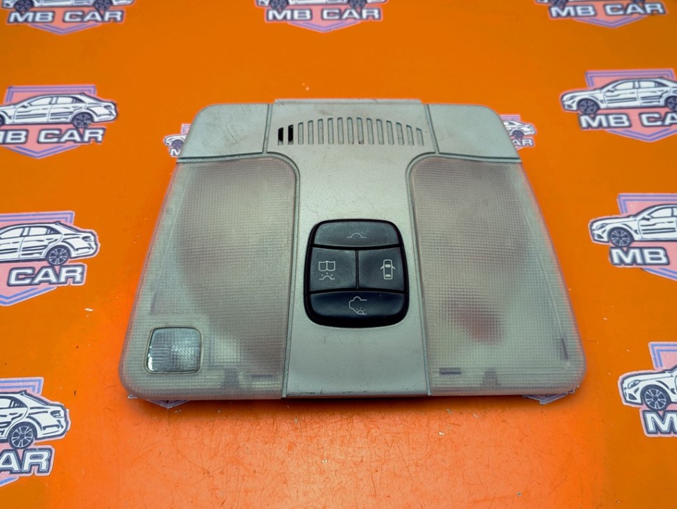 Плафон салона MERCEDES-BENZ E-класс W210/S210 рестайлинг (1999 - 2003) фото 1 — Разборка Мерседес