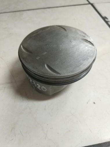 Поршень бензин MERCEDES-BENZ M-класс W164 (2005 - 2008) — Разборка Мерседес