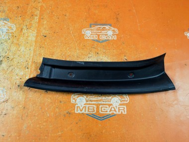 Водосток MERCEDES-BENZ GLS-класс X166 (2015 - 2019) — Разборка Мерседес