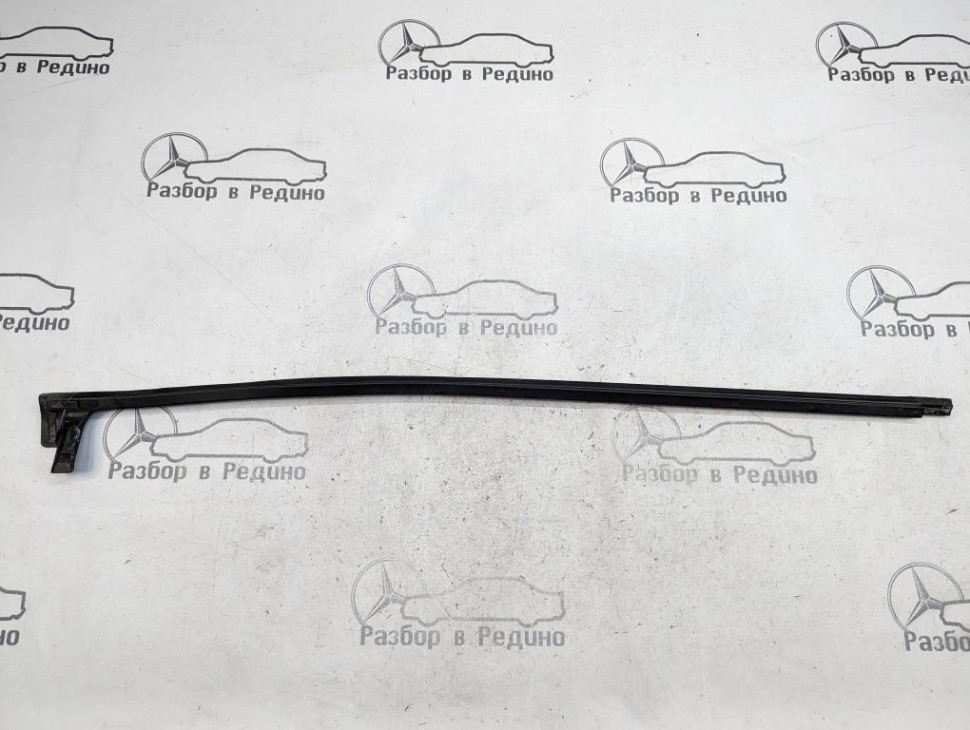 Уплотнители дверей MERCEDES-BENZ V-класс W447 рестайлинг (2019 - 2025) фото 1 — Разборка Мерседес