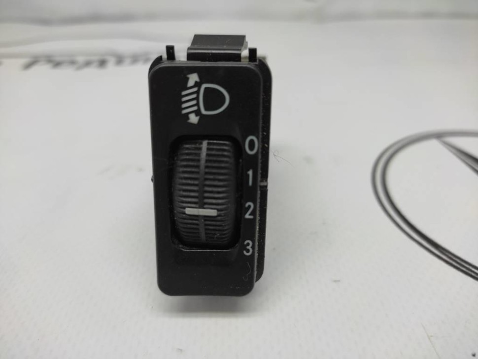 Кнопка корректора фар MERCEDES-BENZ M-класс W163 рестайлинг (2001 - 2005) фото 1 — Разборка Мерседес