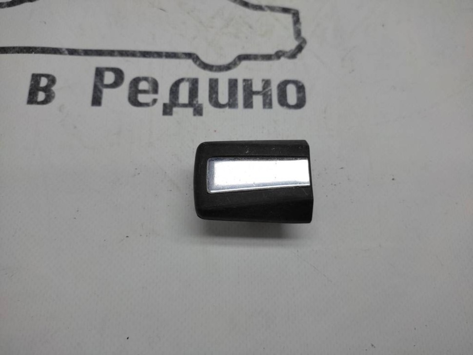 Крышка ручки двери MERCEDES-BENZ W124 W124/S124/C124/A124 (1984 - 1993) фото 1 — Разборка Мерседес