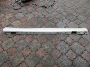 Порог пластиковый правый MERCEDES-BENZ C-класс W203/S203/CL203 (2000 - 2004) — Разборка Мерседес