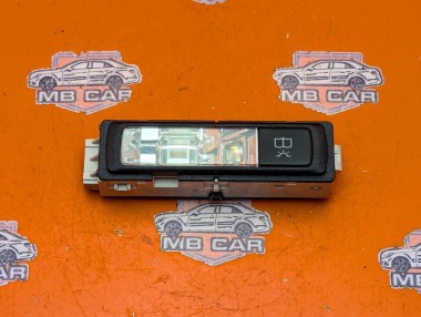 Плафон салона MERCEDES-BENZ C-класс W205/S205/C205/A205 (2014 - 2018) — Разборка Мерседес