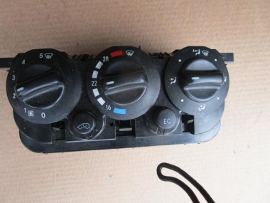 Панель управления климатом MERCEDES-BENZ A-класс W168 (1997 - 2001) — Разборка Мерседес