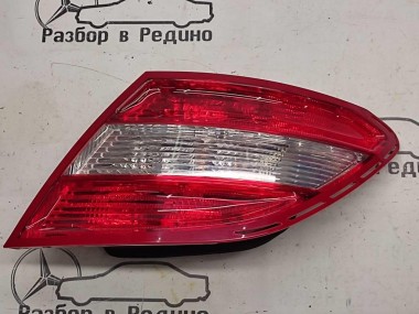 Фонарь задний правый MERCEDES-BENZ C-класс W204/S204 (2006 - 2011) — Разборка Мерседес
