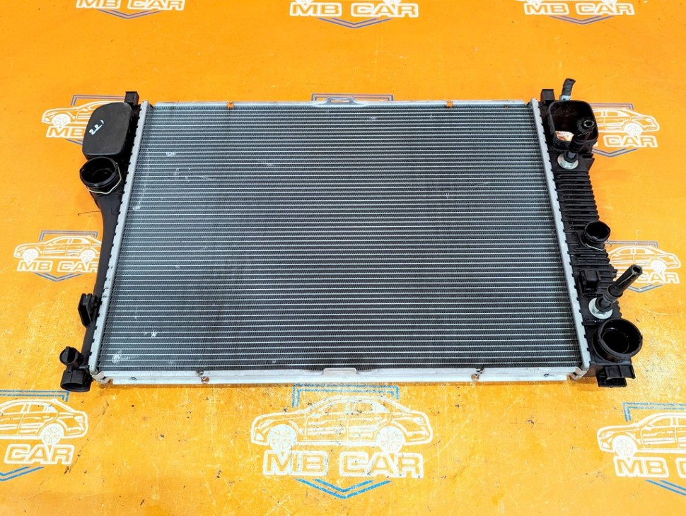 Радиатор MERCEDES-BENZ S-класс W221 рестайлинг (2009 - 2013) фото 1 — Разборка Мерседес