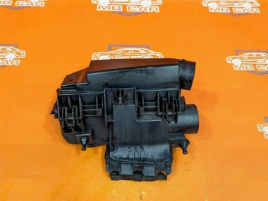 Корпус воздушного фильтра MERCEDES-BENZ C-класс W204/S204 (2006 - 2011) — Разборка Мерседес