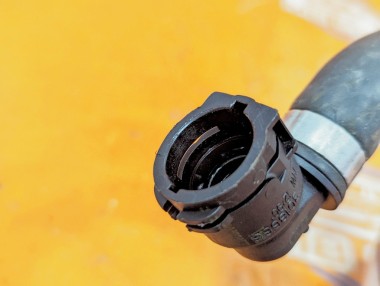 Патрубок ОЖ MERCEDES-BENZ C-класс W204/S204/С204 рестайлинг (2011 - 2015) — Разборка Мерседес