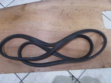 Уплотнители дверей MERCEDES-BENZ E-класс W211/S211 рестайлинг (2006 - 2009) — Разборка Мерседес