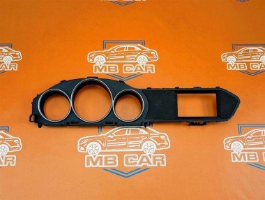 Накладка щитка приборов MERCEDES-BENZ C-класс W204/S204/С204 рестайлинг (2011 - 2015) — Разборка Мерседес