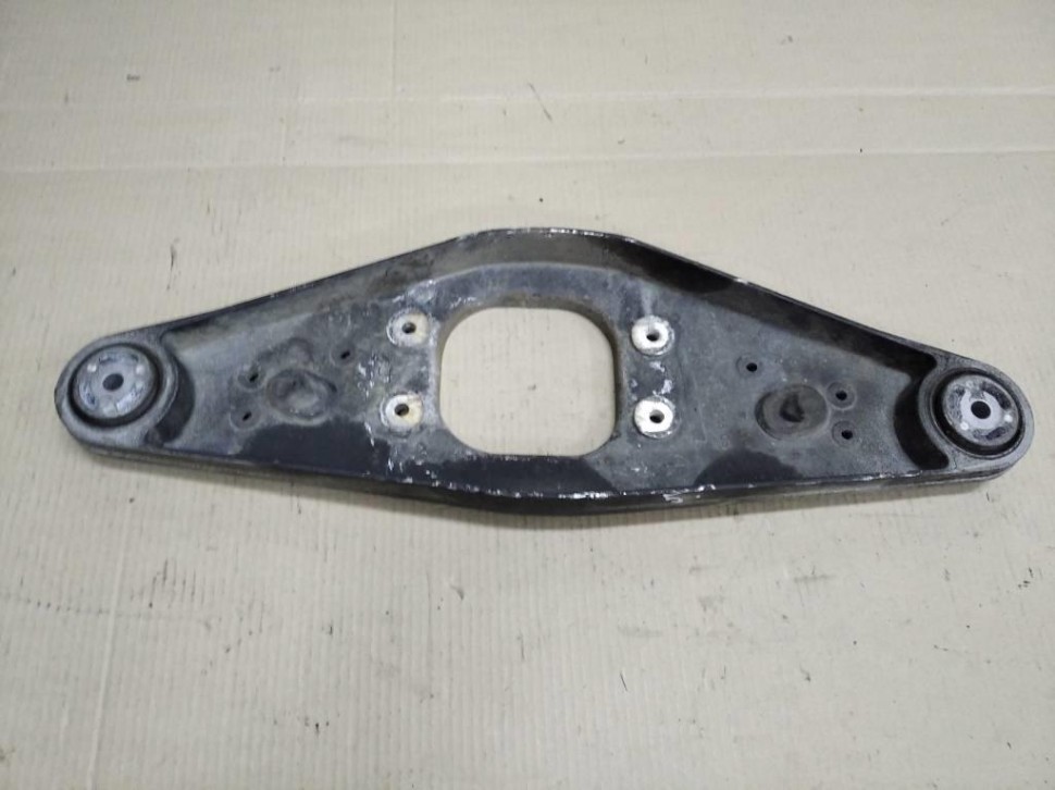 Кронштейн редуктора MERCEDES-BENZ E-класс W211/S211 (2002 - 2006) фото 1 — Разборка Мерседес