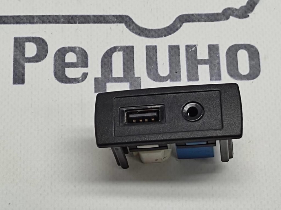 Модуль USB MERCEDES-BENZ Sprinter W906 (2006 - 2019) фото 1 — Разборка Мерседес
