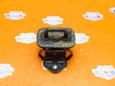 Петля капота MERCEDES-BENZ S-класс W221 рестайлинг (2009 - 2013) &mdash; Разборка Мерседес