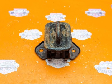 Петля капота MERCEDES-BENZ S-класс W221 рестайлинг (2009 - 2013) &mdash; Разборка Мерседес