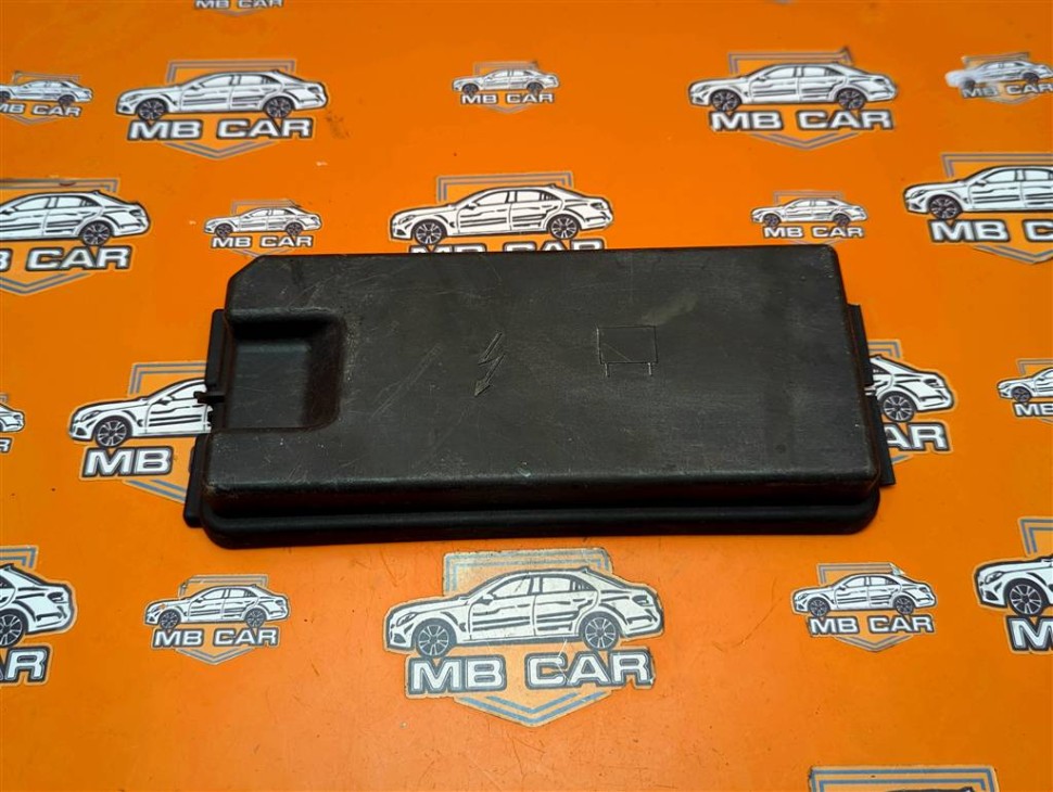 Крышка блока предохранителей MERCEDES-BENZ M-класс W164 (2005 - 2008) фото 1 — Разборка Мерседес