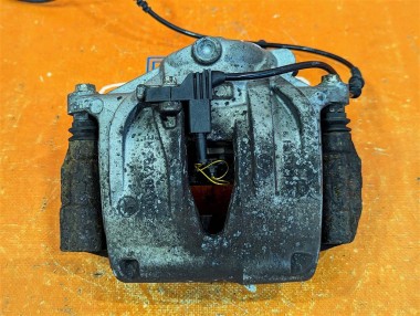 Суппорт передний правый MERCEDES-BENZ E-класс W211/S211 (2002 - 2006) — Разборка Мерседес