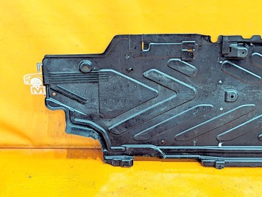 Защита днища MERCEDES-BENZ C-класс W205/S205/C205/A205 (2014 - 2018) — Разборка Мерседес