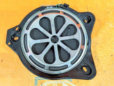 Динамик MERCEDES-BENZ C-класс W205/S205/C205/A205 (2014 - 2018) — Разборка Мерседес