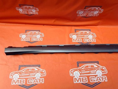 Порог пластиковый правый MERCEDES-BENZ R-класс W251 (2005 - 2007) — Разборка Мерседес