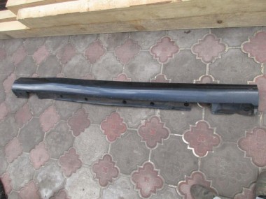 Порог пластиковый правый MERCEDES-BENZ CLK-класс C209/W209 (2002 - 2005) — Разборка Мерседес