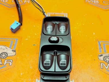 Блок кнопок стеклоподъемников MERCEDES-BENZ C-класс W203/S203/CL203 рестайлинг (2004 - 2008) C 220 CDI 2.2 AT (150 л.с.) &mdash; Разборка Мерседес