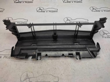 Кожух радиатора MERCEDES-BENZ E-класс W212/S212/C207/A207 (2009 - 2013) — Разборка Мерседес