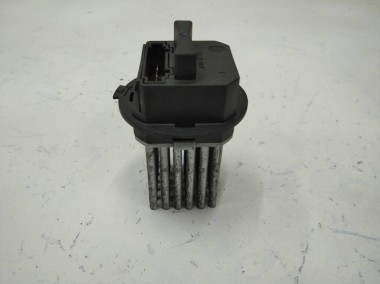 Реле моторчика печки MERCEDES-BENZ E-класс W212/S212/C207/A207 (2009 - 2013) — Разборка Мерседес