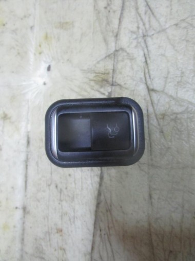 Кнопка закрытия багажника MERCEDES-BENZ CLS-класс C218/X218 рестайлинг (2014 - 2017) — Разборка Мерседес