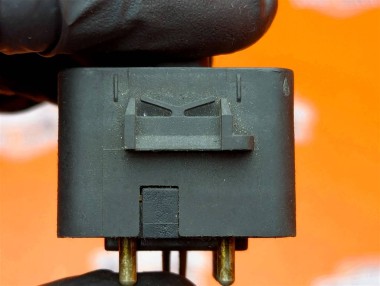 Кнопка регулировки зеркал MERCEDES-BENZ W124 W124/S124/C124/A124 (1984 - 1993) — Разборка Мерседес