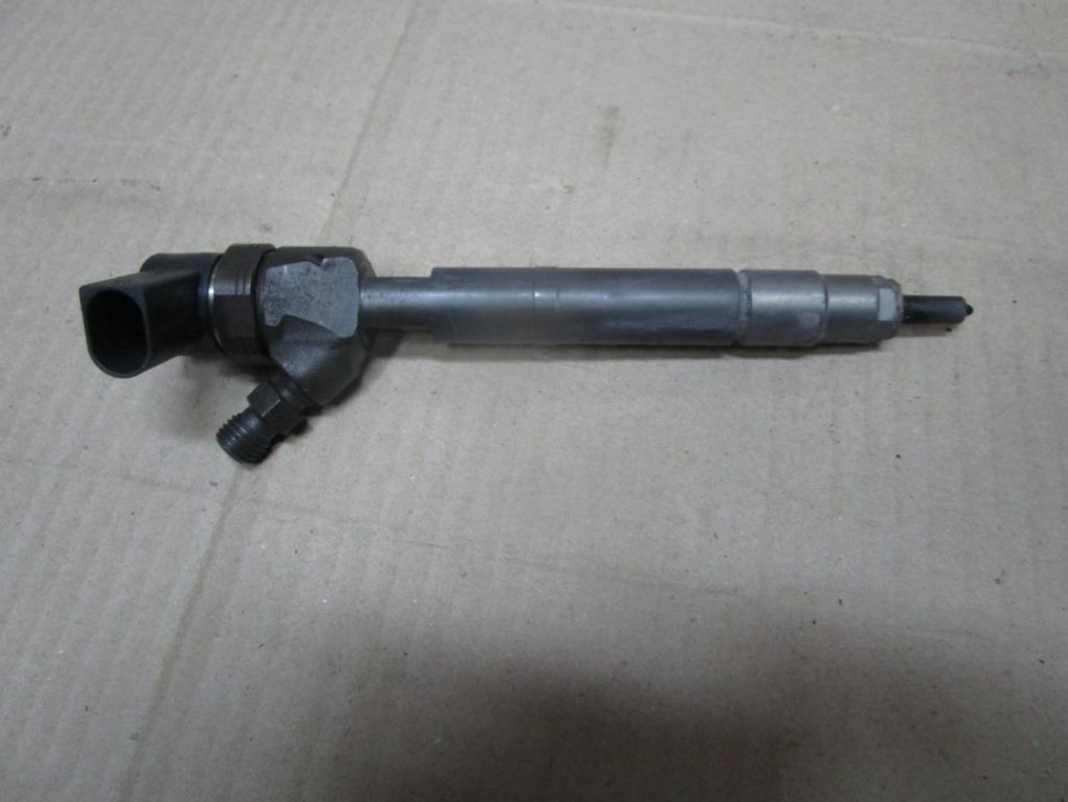 Форсунка ДИЗЕЛЬ MERCEDES-BENZ S-класс W220 (1998 - 2005) фото 1 — Разборка Мерседес