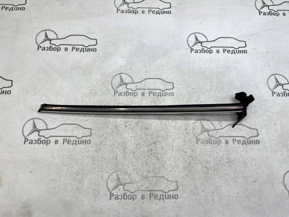 Молдинг стекла двери MERCEDES-BENZ CL-класс C215 рестайлинг (2002 - 2006) фото 1 — Разборка Мерседес