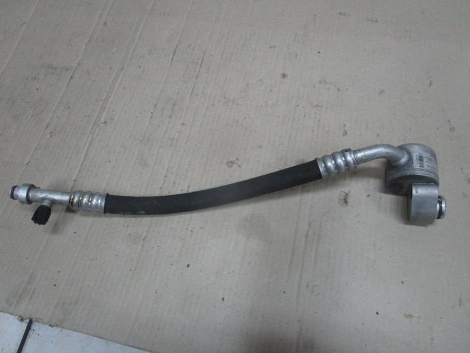 Трубка кондиционера MERCEDES-BENZ C-класс W204/S204 (2006 - 2011) фото 1 — Разборка Мерседес