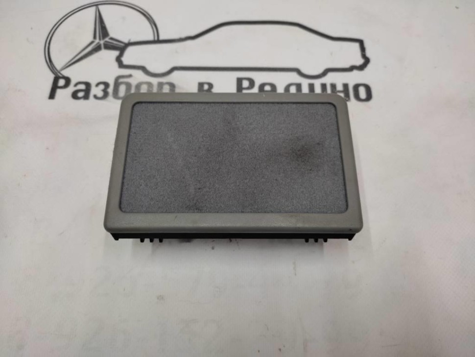 Пепельница MERCEDES-BENZ E-класс W210/S210 (1995 - 1999) фото 1 — Разборка Мерседес