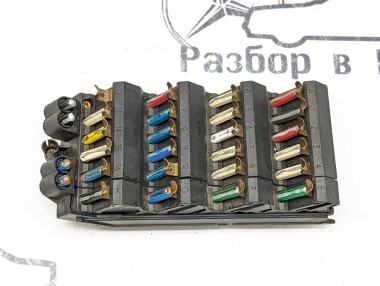 Блок предохранителей MERCEDES-BENZ W124 W124/S124/C124/A124 (1984 - 1993) — Разборка Мерседес